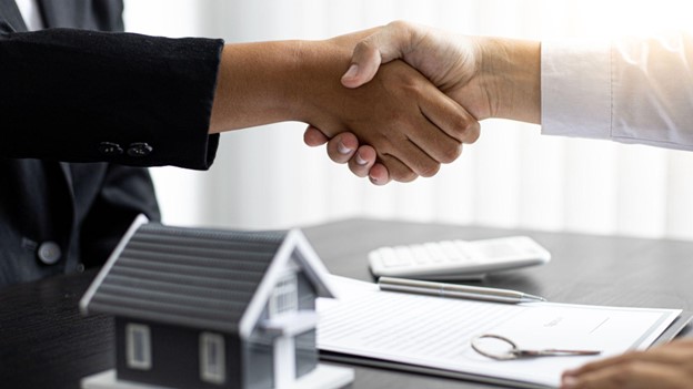 You are currently viewing <h1>Why Every Estate Agent Needs a Reliable Cleaning Partner</h1>